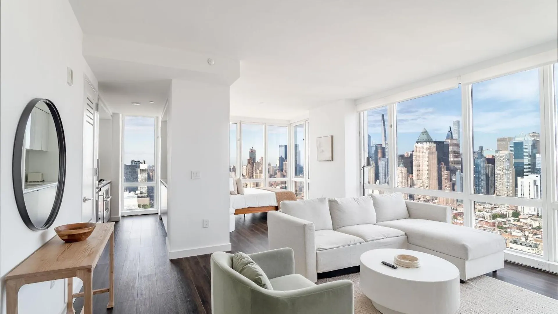 Апартаменты Luxx 2 Bed 1,5 Bath Apt Midtown Нью-Йорк 0*,