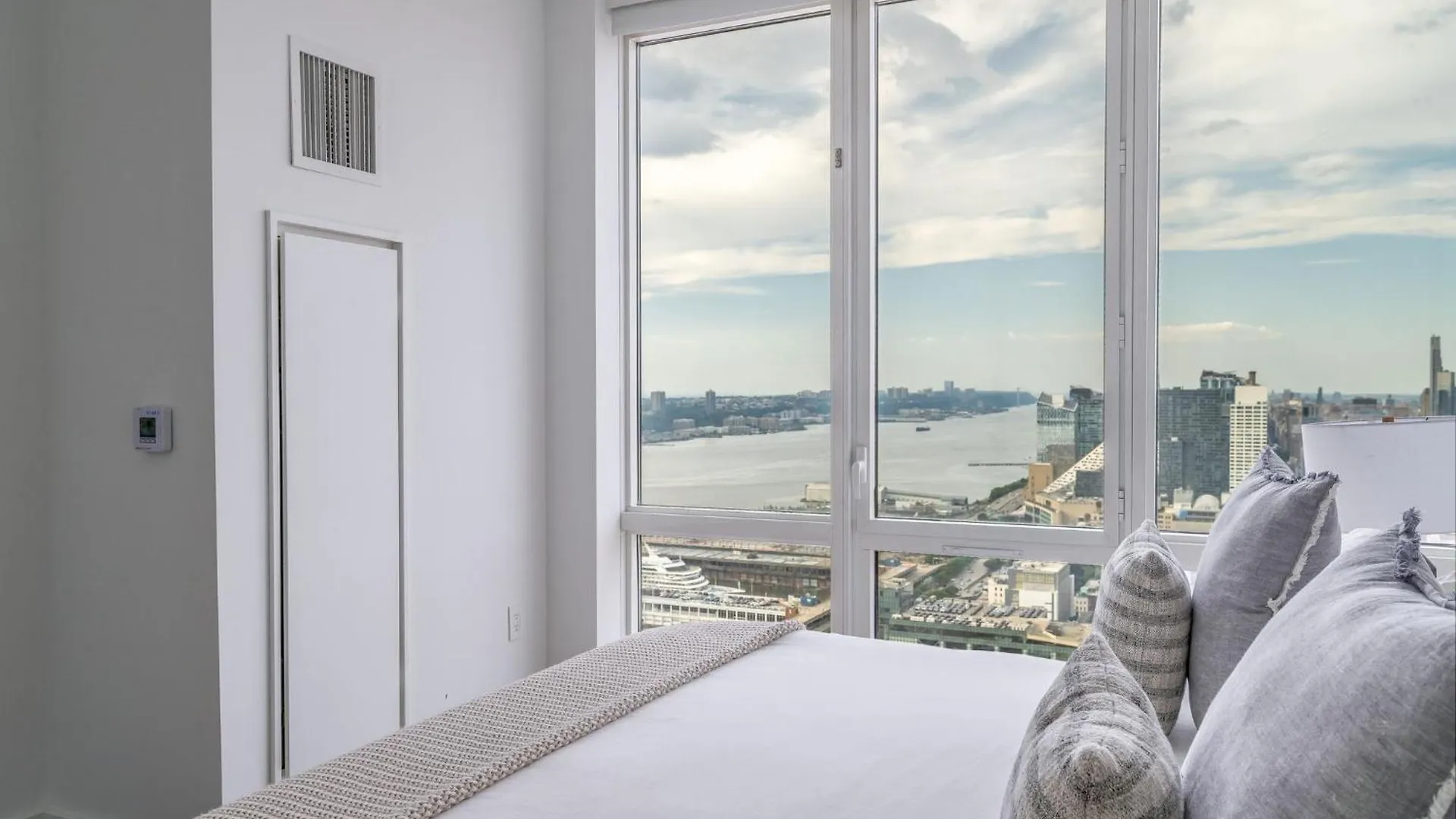 公寓 纽约Luxx 2 Bed 1,5 Bath Apt Midtown公寓